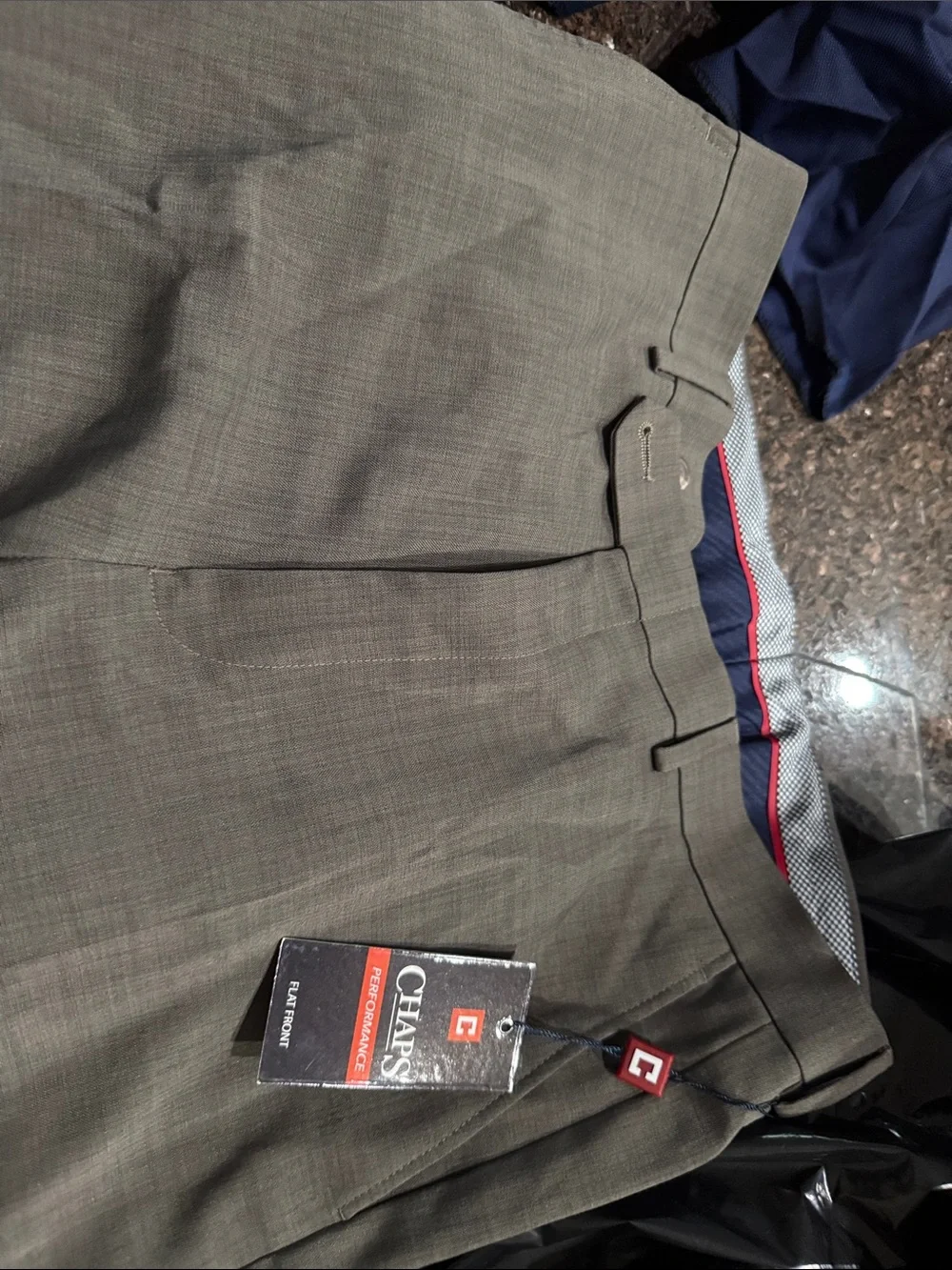 Chaps Men's Olive Green Flat-Front Dress Shorts